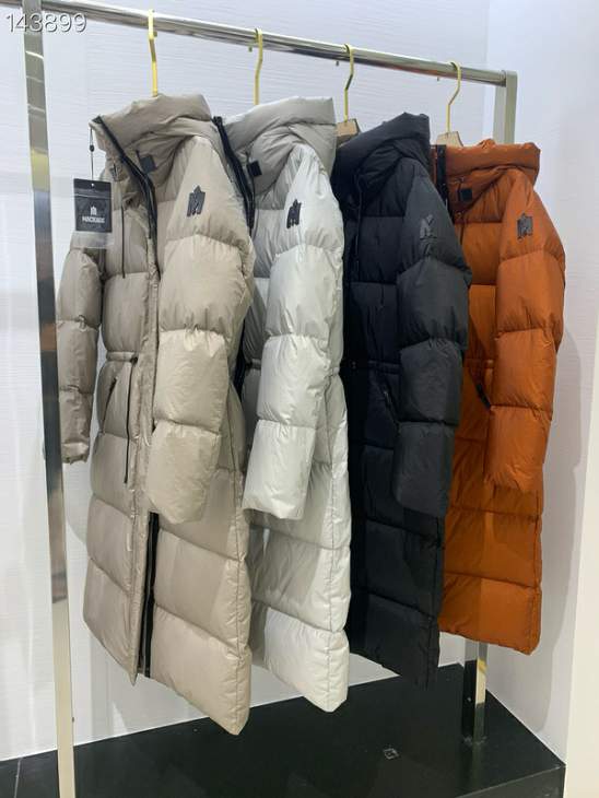 Picture of Moncler Down Jackets _SKUMonclerS-XL26yr30137402